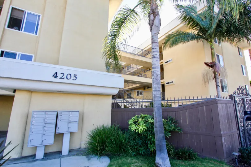 beautiful Apartment 4205 Bayview Condos, Pacific Beach, California