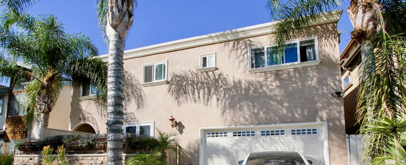 Lush landscaping at Crown Morrell in Pacific Beach, California.