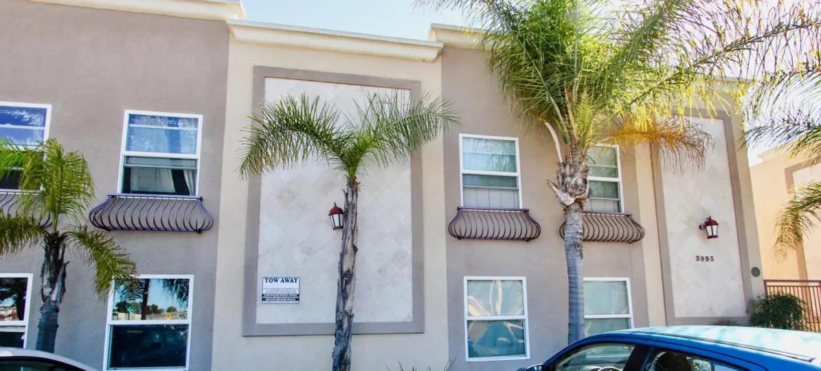 A two-storey residence with false terraces in the Crown Point Jewell community.