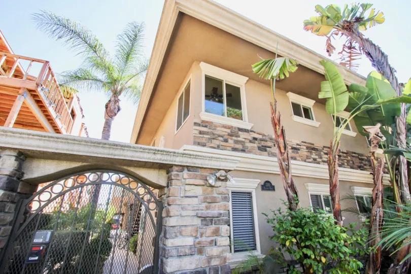 A beautiful day in the Felspar Park homes of California.