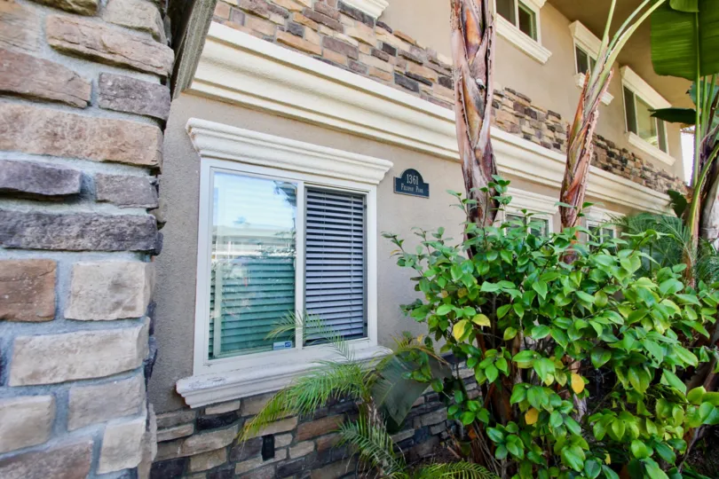 Oneof the windows with molding trim at Felspar Park