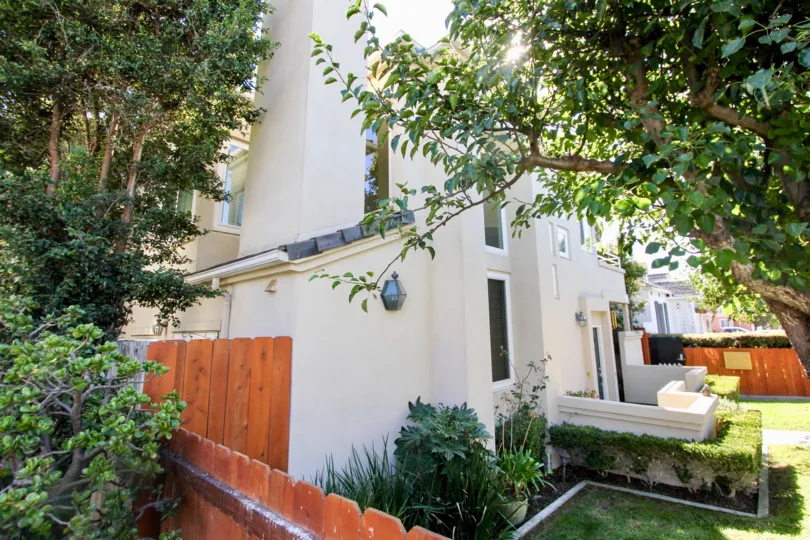 First impression of Law Street at Pacific Beach is a Wow!, Beautifully green neighborhood in Pacific beach