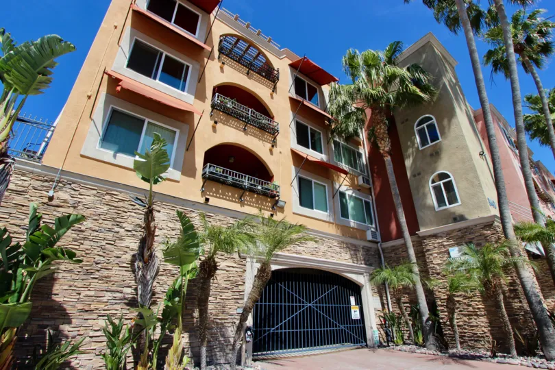 Pacific Shores is a four story Mediterranean style building in Pacific Beach
