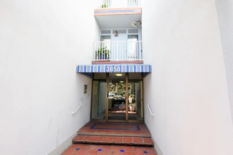 3850 walkway Rivera Drive, Pacific Beach, California