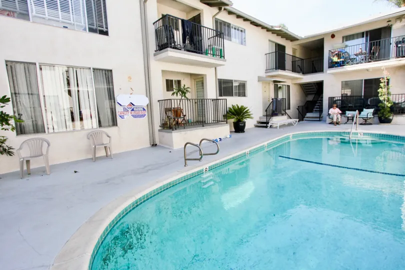 Relaxed living at Scott House in Pacific Beach, California.