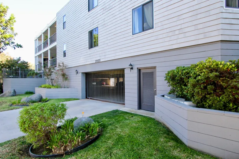 A well maintained community at Venice Park in Pacific Beach, California.