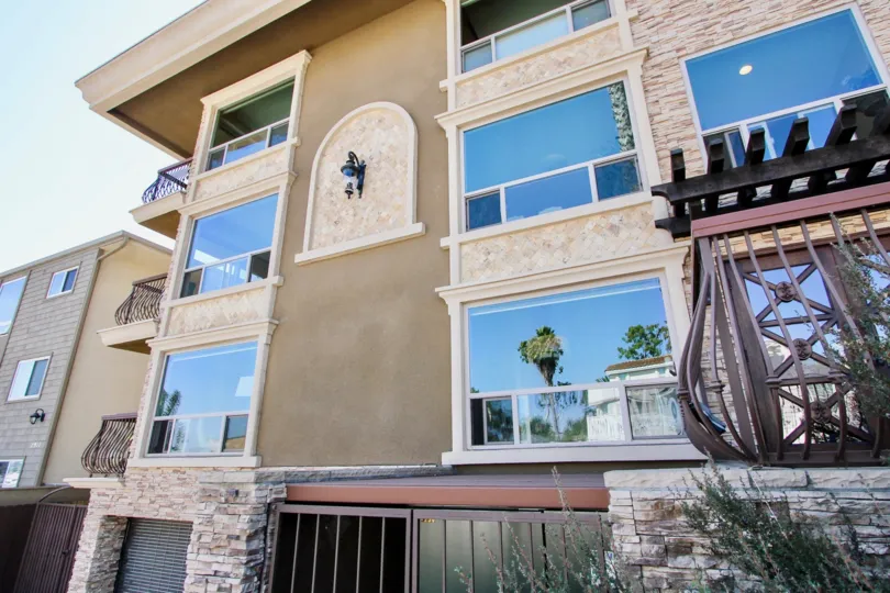 Large glass windows will show you a wonderful view in 2955 La Playa.
