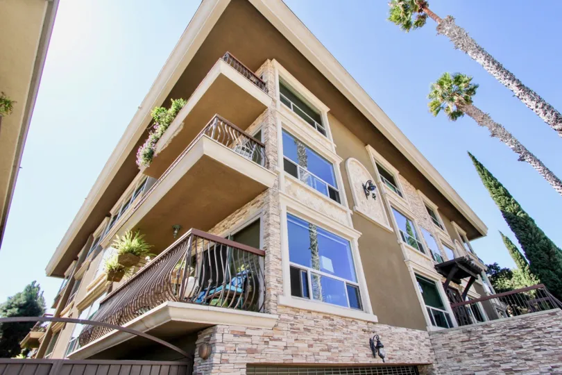 La Playa hotel, complete with three floors in tropical Point Loma, California