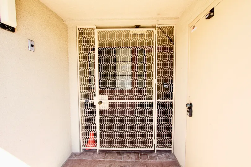 THE HOUSE IN THE Addison STREET WITH THE STEEL GATE, BELL, SWITCH