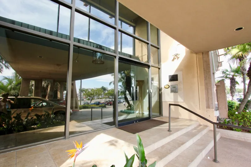 Mirrored glass facade and covered entranceway in Point Loma