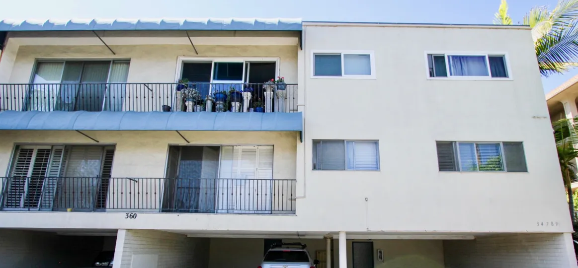 Live the life you always wanted in Point Loma's Seair.