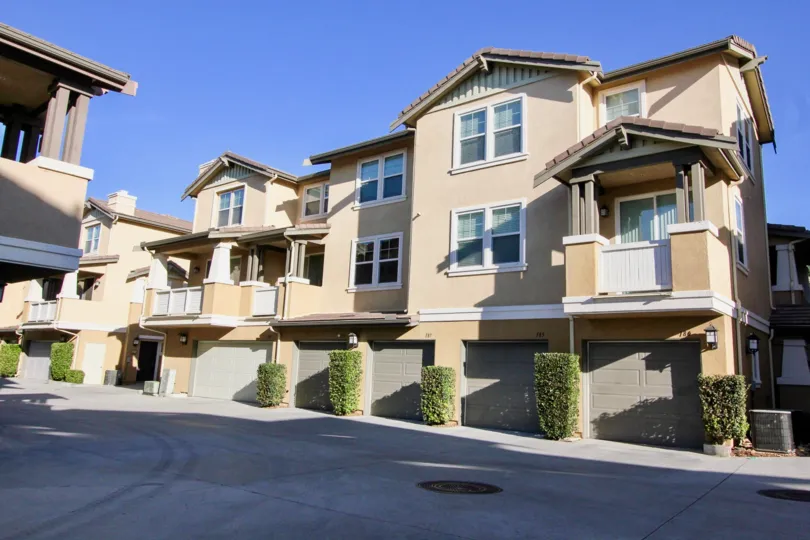 IN Rancho Bernardo a most attractive Bridgeport with beautiful tree and garden comfortable climate clean way visit with with family in weekend