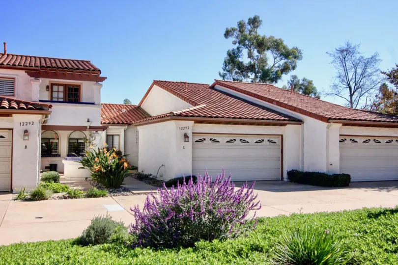 Fairway Vistas IS MOST ATTRACTIVE BEAUTIFUL HOUSE WITH GARDEN AND CLEAN WAYFairway Vistas IS MOST ATTRACTIVE BEAUTIFUL HOUSE WITH GARDEN AND CLEAN WAYFairway Vistas IS MOST ATTRACTIVE BEAUTIFUL HOUSE WITH GARDEN AND CLEAN WAY