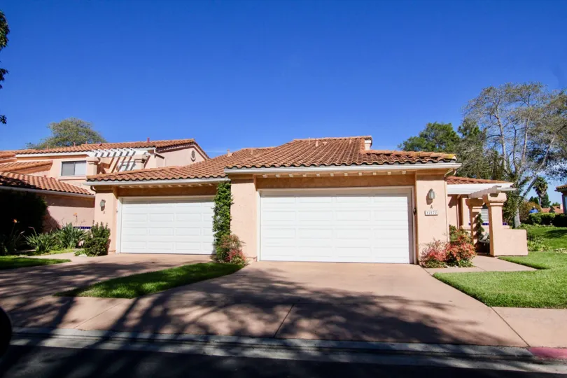 Masters Hill, City: Rancho Bernardo, closed shutters nice view