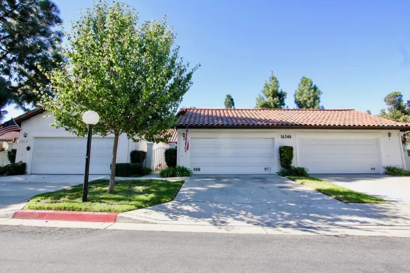 Beautiful view of Residential area with natural outlook for great Hangout in city : Rancho Bernardo, California