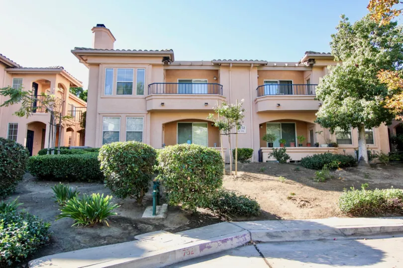Beautiful, cozy apartments with dessert like landscape in California.
