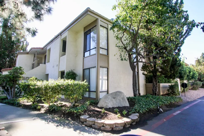 A sunny day at One Oaks North in Rancho Bernardo, California
