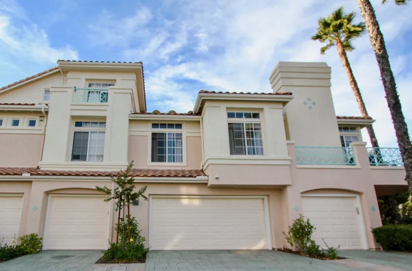 San Tropico, City: Rancho Bernardo, backside of a beautiful buidling