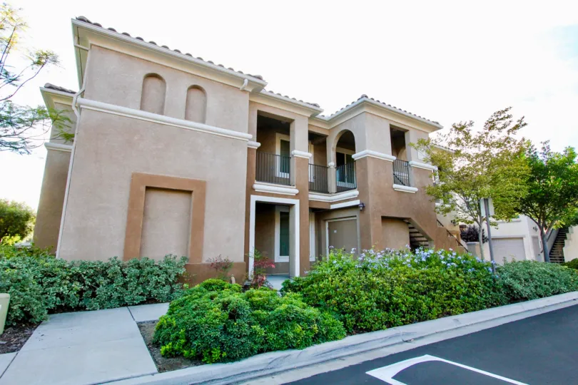 Savannah Terrace, City: Rancho Bernardo, beautiful balcony