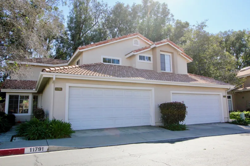 This building is situated in Rancho Bernardo, California