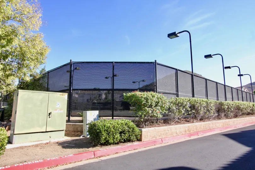 In Vista Del Lago, Some place is cover with Net walls and has Light lamps