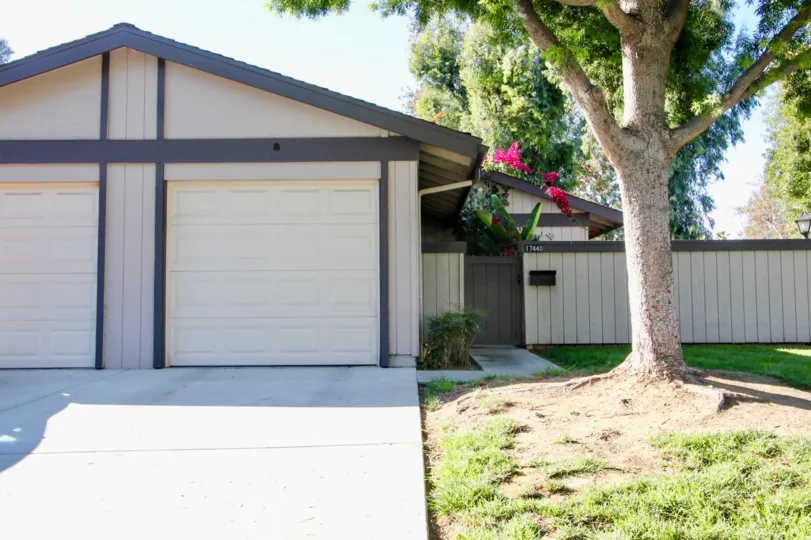 Home with two door garage at Westwood Townhomes in Rancho Bernardo CA
