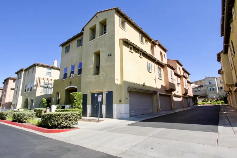 all the townhomes for sale in the Coronado Ranch subdivision located in San Marcos California we can get the San Diego multiple listing service.