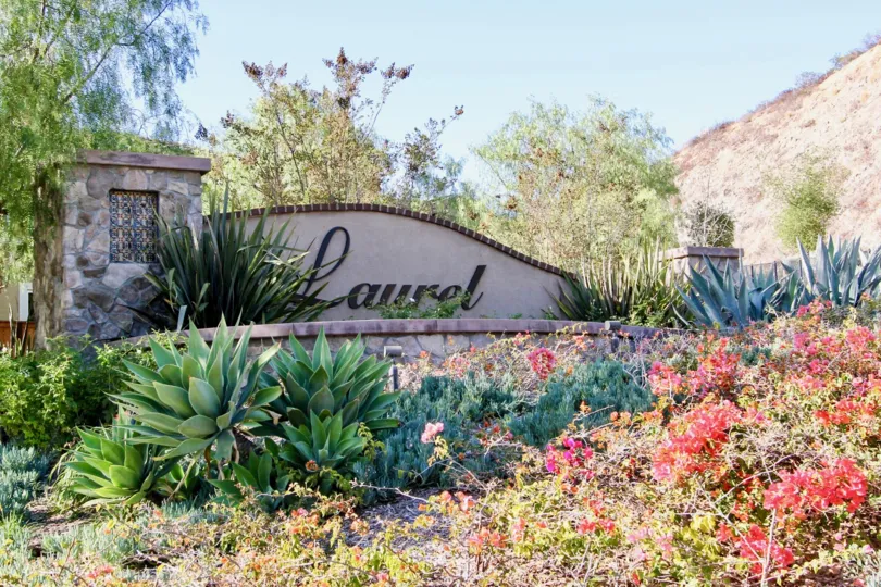 A GARDEN RESTAURANT IN BESIDE SMALL HILL IN THE COMMUNITY OF LAUREL