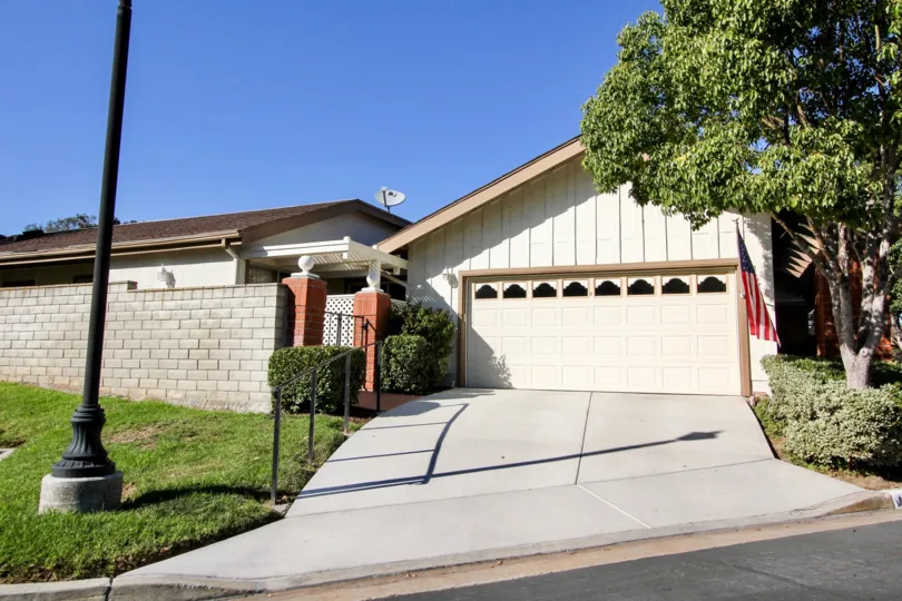 car garage view Sunrise Pointe, San Marcos located at California