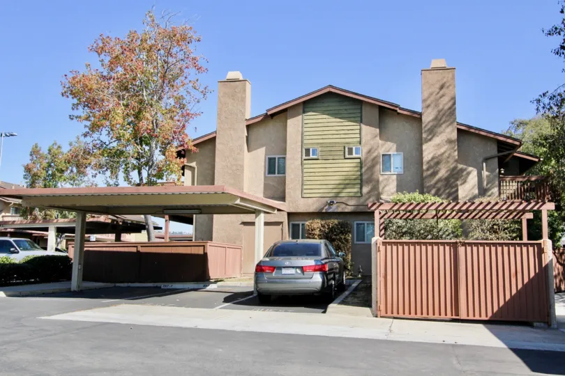 the westlake ranch is a technical house of the san marcos city in ca