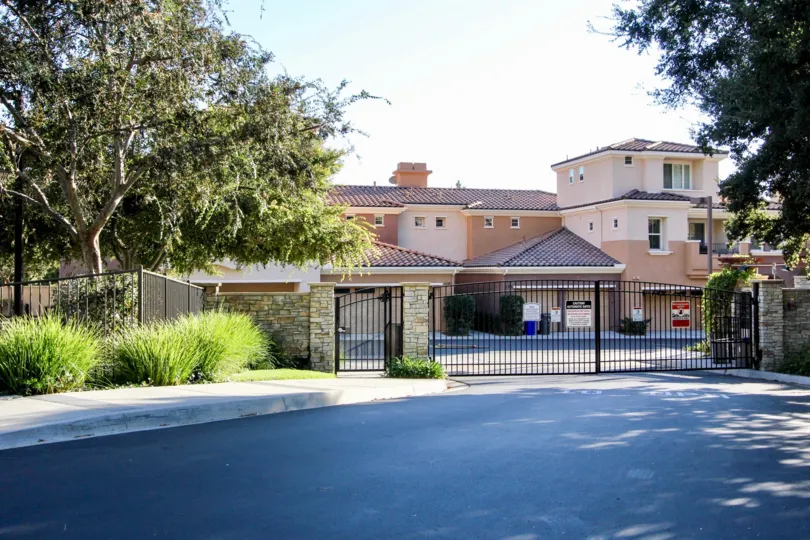 A beautiful sunny day in San Marcos, California at the Westridge community