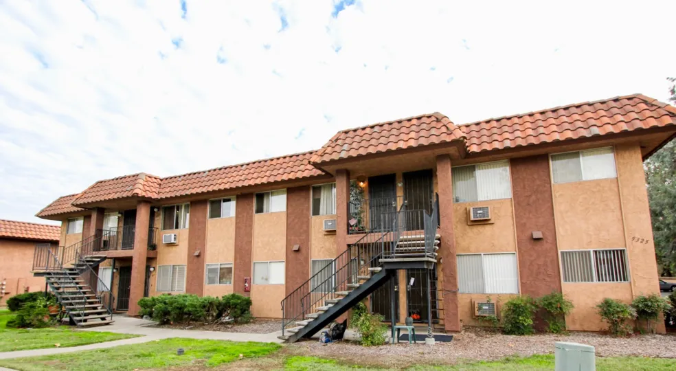 Carlton Country Club Villas , Santee,: California,lawn,old building,