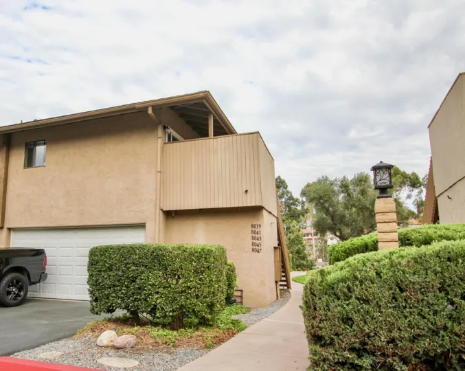 Lush greenery surrounding the Fletcher Valley Villas in Santee, California