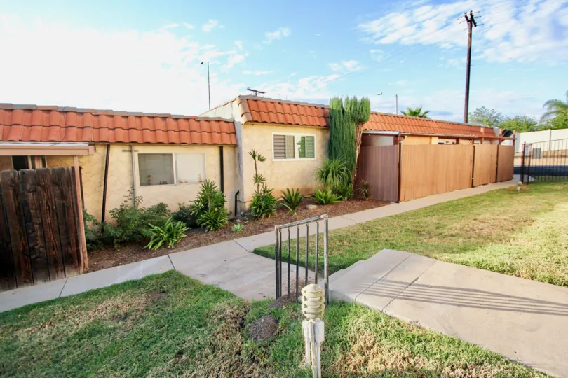 Horizon Village,Santee,  California,blue sky,clouds