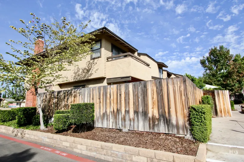 Lakeview Park Apartment Homes with its courtyards, rolling greenbelts, spacious floorplans, and park like amenities is the community designed for rest and relaxation. Our spacious floorplans have been designed with you, our resident, in mind. All apartmen