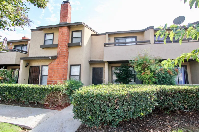 Quite and family friendly place to live in Lakeview Carlton Hills Santee California