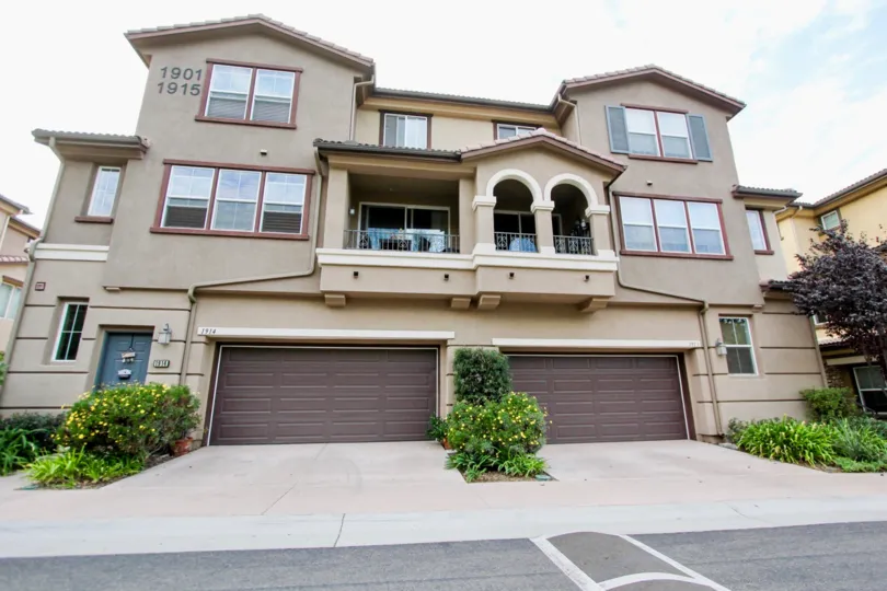 Northstar, Santee ,: California,elegant building,brown door
