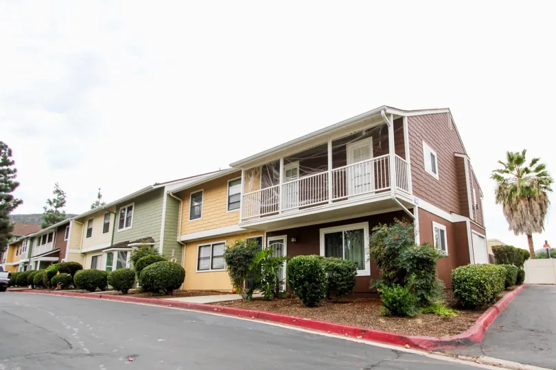 Beautifully Landscaped Nearby Local Parks: Nearby Bus and Public Transportation Nearby Bus and Public Transportation: . State of the Art Fitness Center: Walk-In Closets Fully Equipped Gourmet Kitchens: . Walk In Closets: . Washer and Dryer in Every Apartm