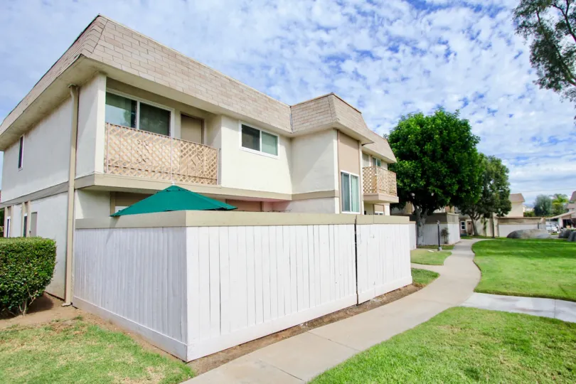 Nice side view of a beautiful building in Santana Ranch.