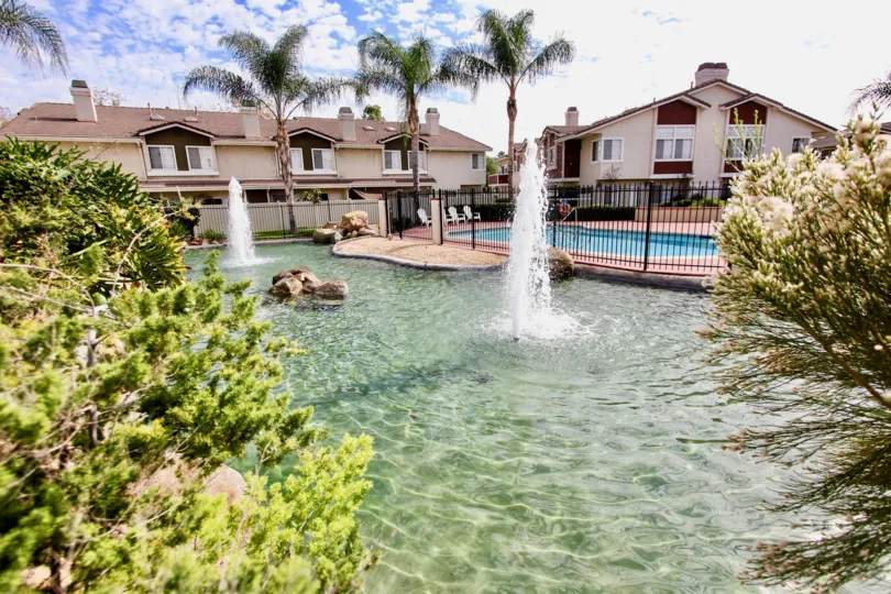 Lakeview Park offers one and two bedroom apartments for rent in Santee, CA. Santee where you are steps away from Santee Lakes, walking distance from schools and minutes to shopping, colleges, and freeways.