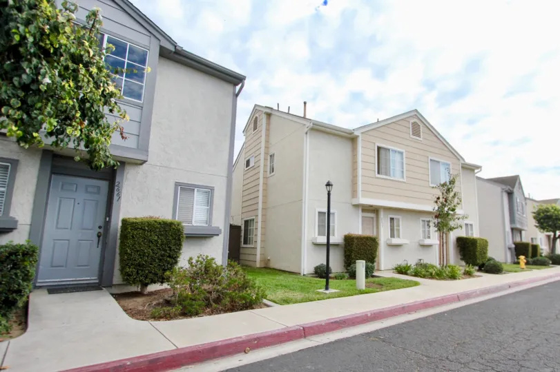 Ashford Park , Spring Valley, California,off white house, beige house