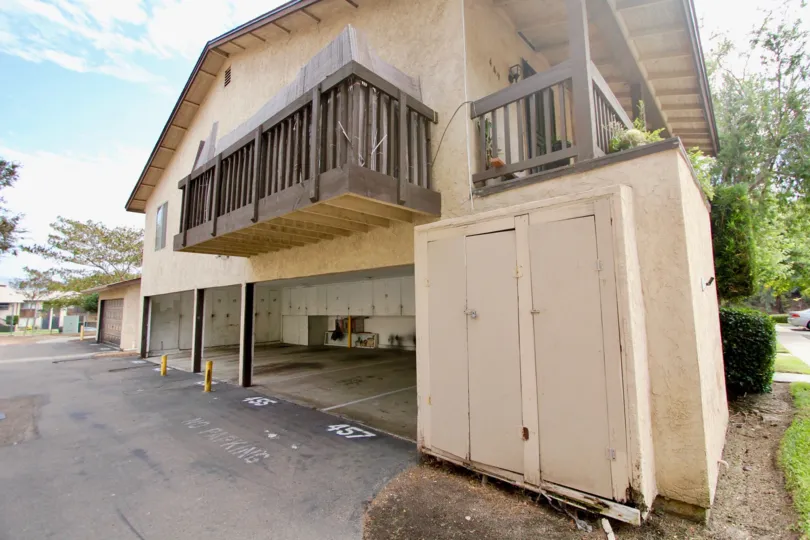 Side garage view with Varenda of Carefree South community, Spring Valley, CA