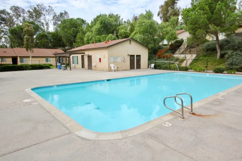 A SHINY DAY IN THE Hidden Valley WITH BEAUTIFUL house and garden and swimming pool