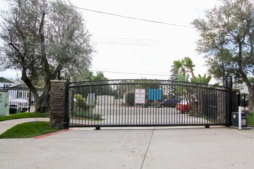 Lamar Square  ,Spring Valley  , California,big gate