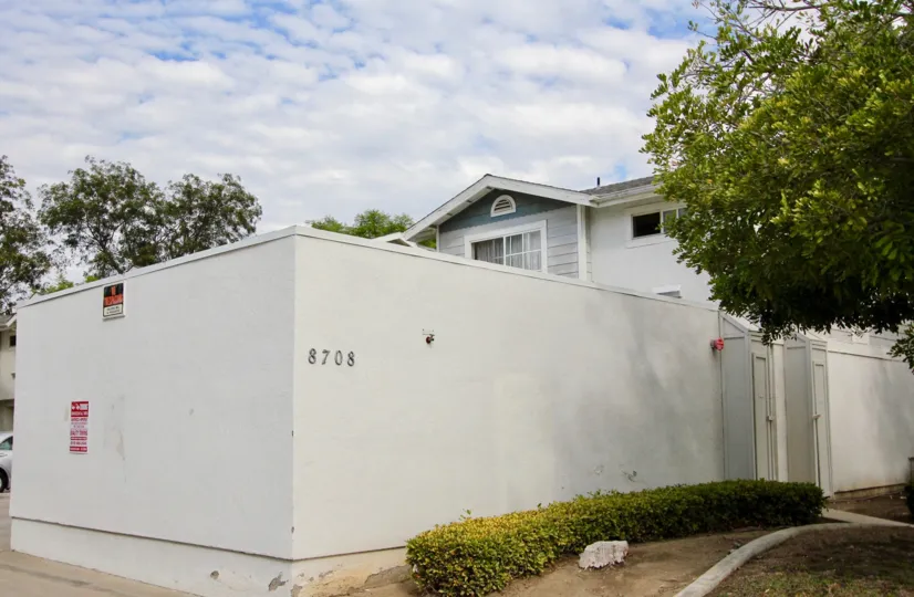 amar Townhomes  ,Spring Valley  , California,clouds, sky,tree