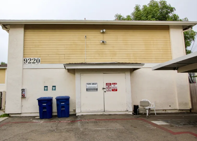 Community: Sandstone  City: Spring Valley  State: California