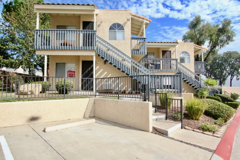 come and enjoy at Sweetwater Views in Spring Valley, California