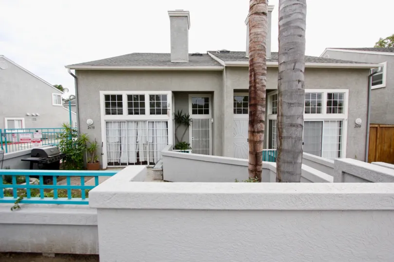 Valencia Canyon, Spring Valley .California,grey building,square widows