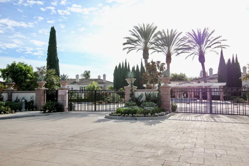 Front entrance of Casabella in University City, California