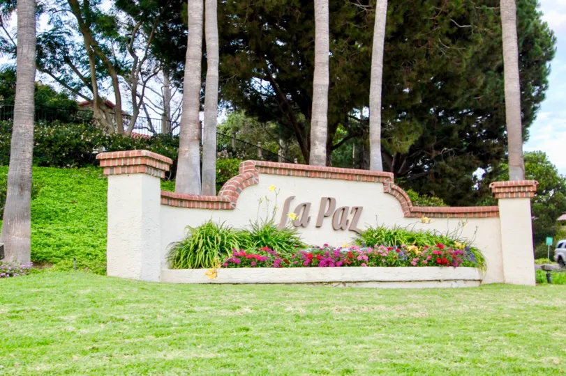 Community sign at La paz in University City California